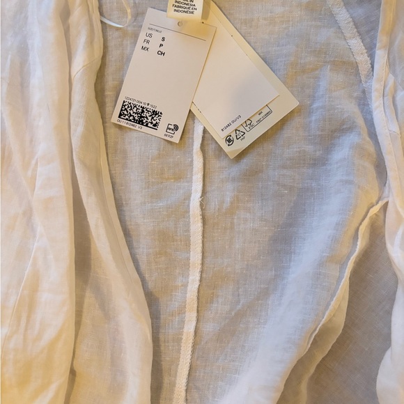 NWT H&M linen blend blouse size small - Picture 2 of 3